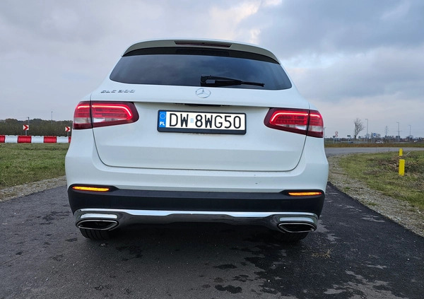 Mercedes-Benz GLC cena 105000 przebieg: 150000, rok produkcji 2017 z Wrocław małe 46